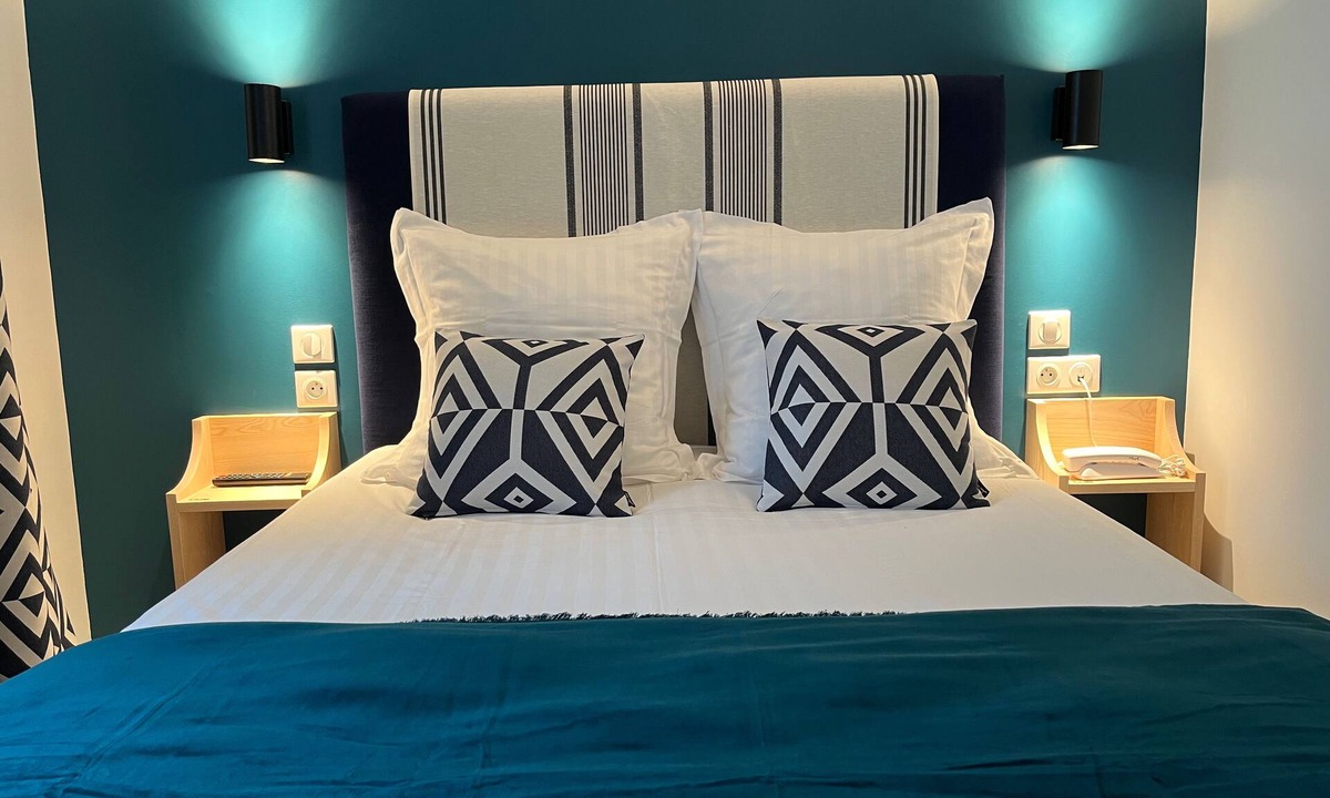 Espelette Hotel | Hotel Chilhar