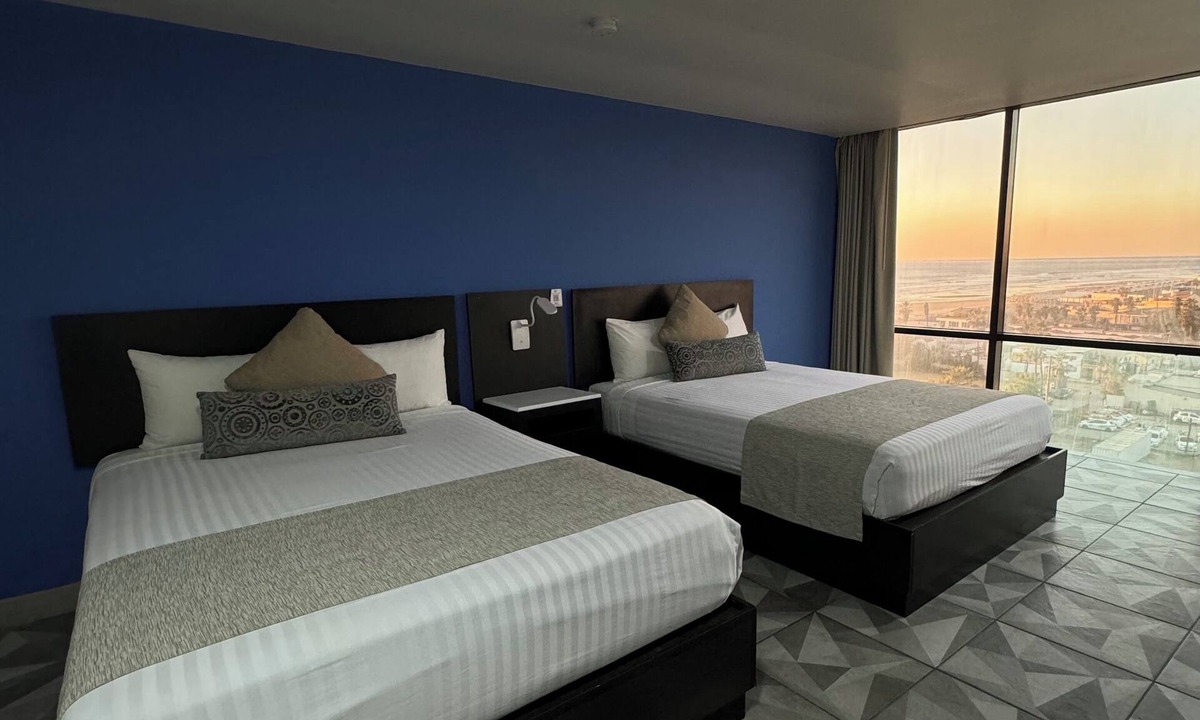 Centro Playas Hotel | Hotel Corona Plaza