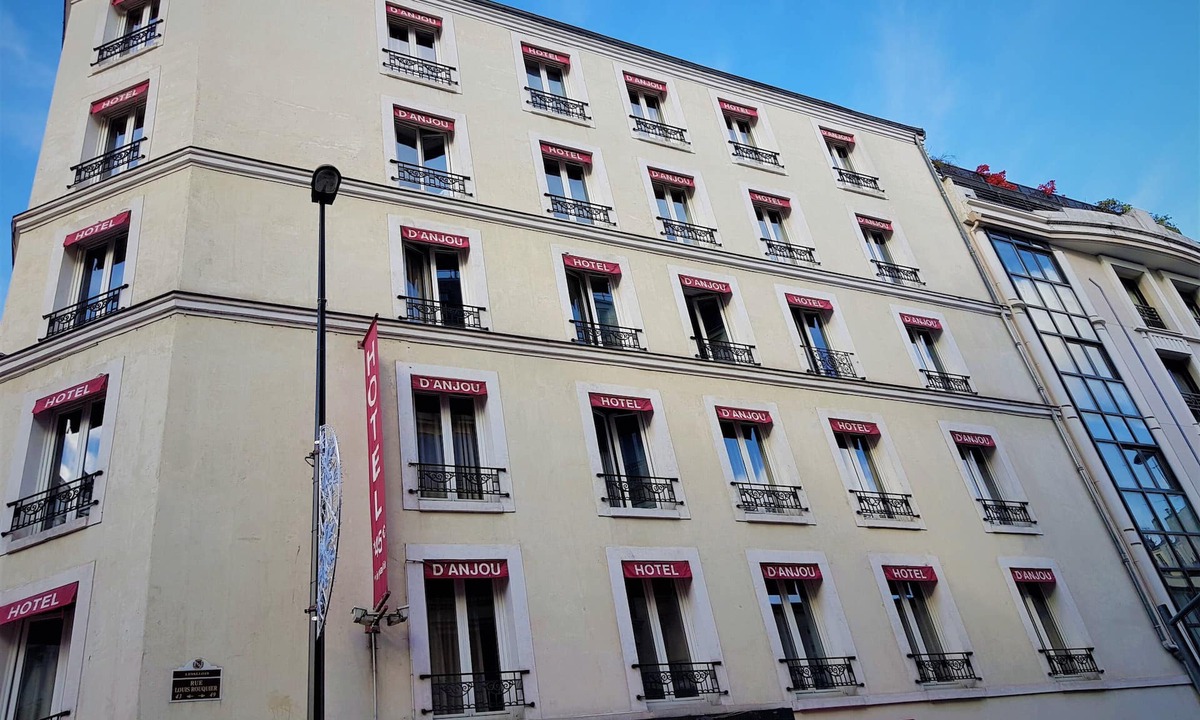 Levallois-Perret Hotel | Hotel D'Anjou