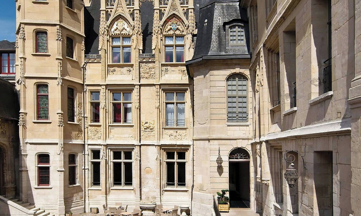 Quartier Vieux Marche-Cathedrale Hotel | Hotel de Bourgtheroulde, Autograph Collection