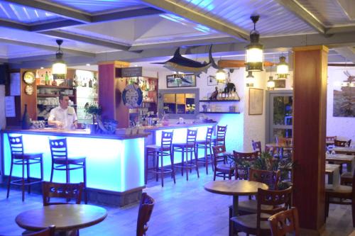 Saint-Pierre-Quiberon Hotel | Hotel De Bretagne