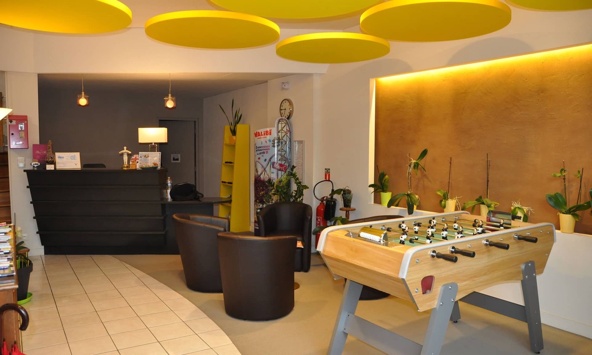 La Tour-du-Pin Hotel | Hotel de France