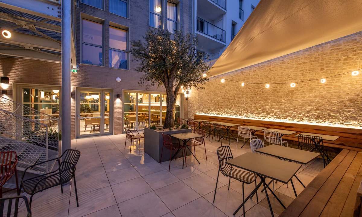 Madeleine-Champ de Mars Hotel | Hotel de la Cité