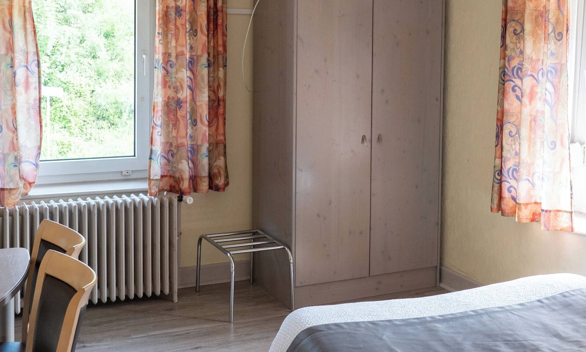 Le Tholy Hostel | Hotel De la Grande Cascade