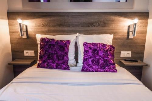 Arsenal-Redon Hotel | Hotel De La TA