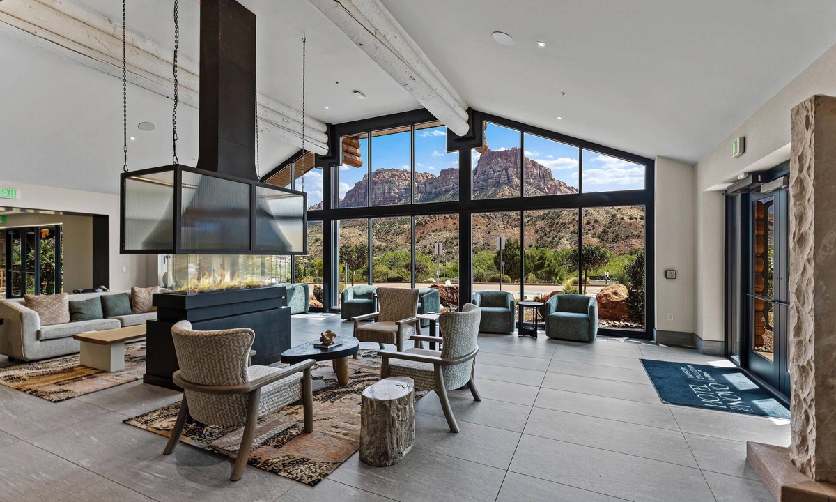 Zion National Park South Entrance Cabin | Hotel De Novo Springdale, Tapestry Collection by Hilton