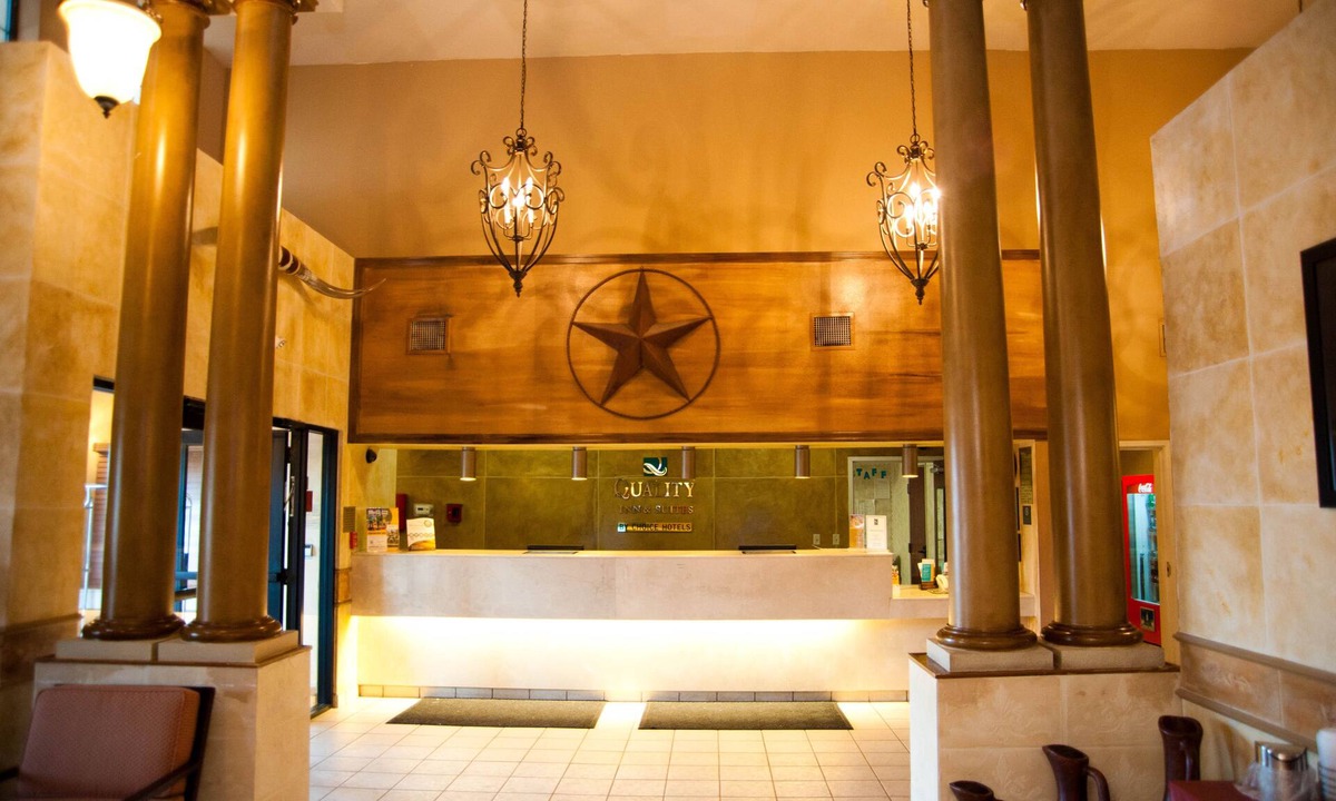 Del Valle Hotel | Hotel Del Valle - Austin SE