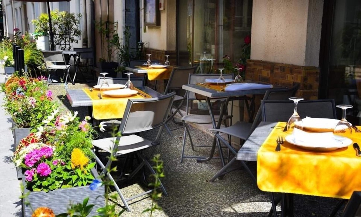 Bagneres-de-Luchon Hotel | Hotel des 2 Nations