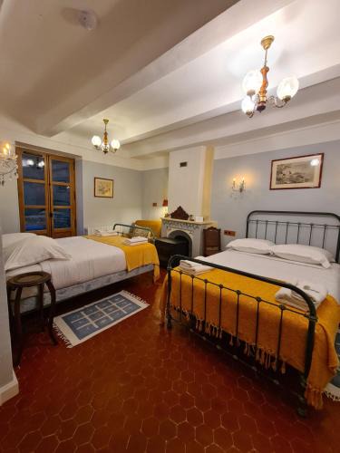 Saint-Martin-dʼEntraunes Bed & Breakfast | Hotel des Etrangers