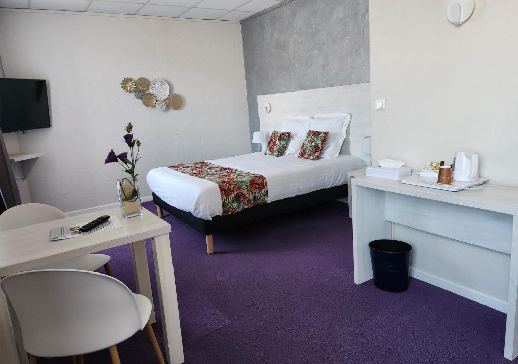Lamastre Hotel | Hotel Des Négociants