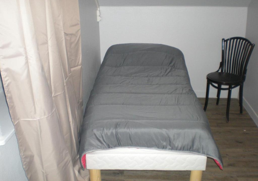 Mery-sur-Oise Hotel | HOTEL Dg