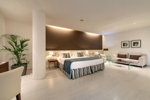Zaragoza Hotel | Hotel Diagonal Plaza