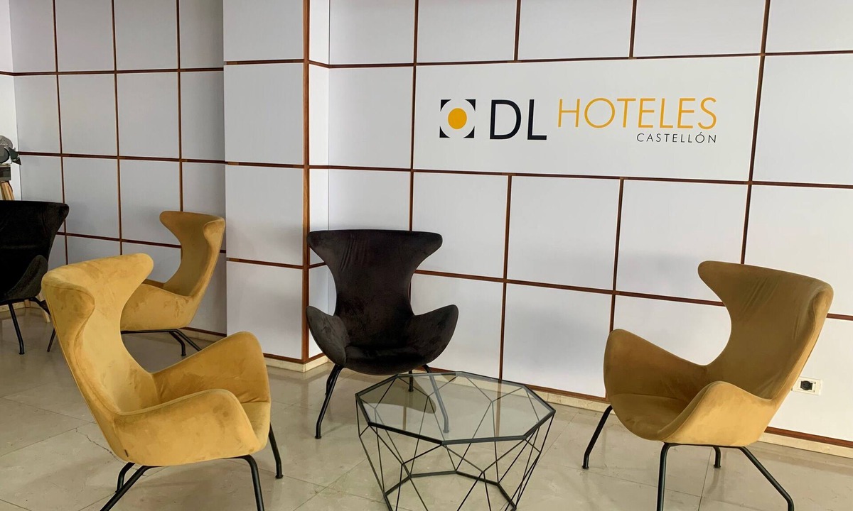 Castello de la Plana Hotel | Hotel Doña Lola