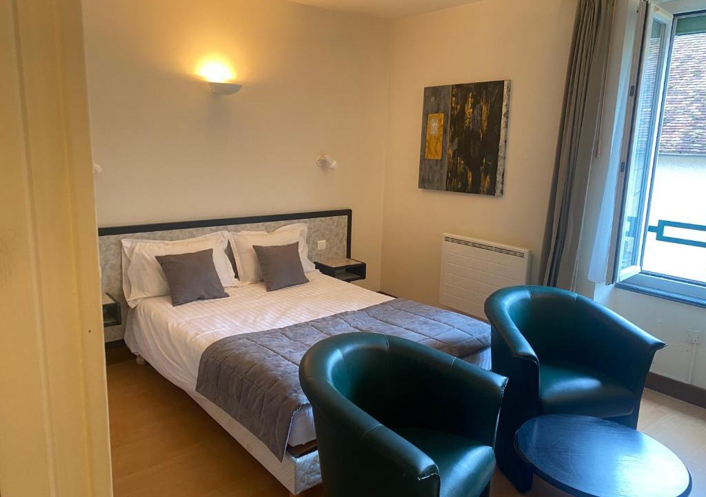 Joncy Hotel | hotel du commerce