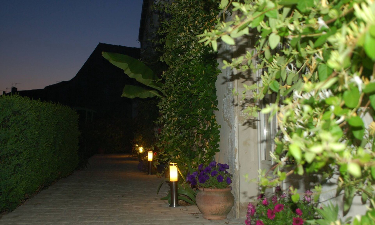 Aulnay Hotel | Hotel du Donjon