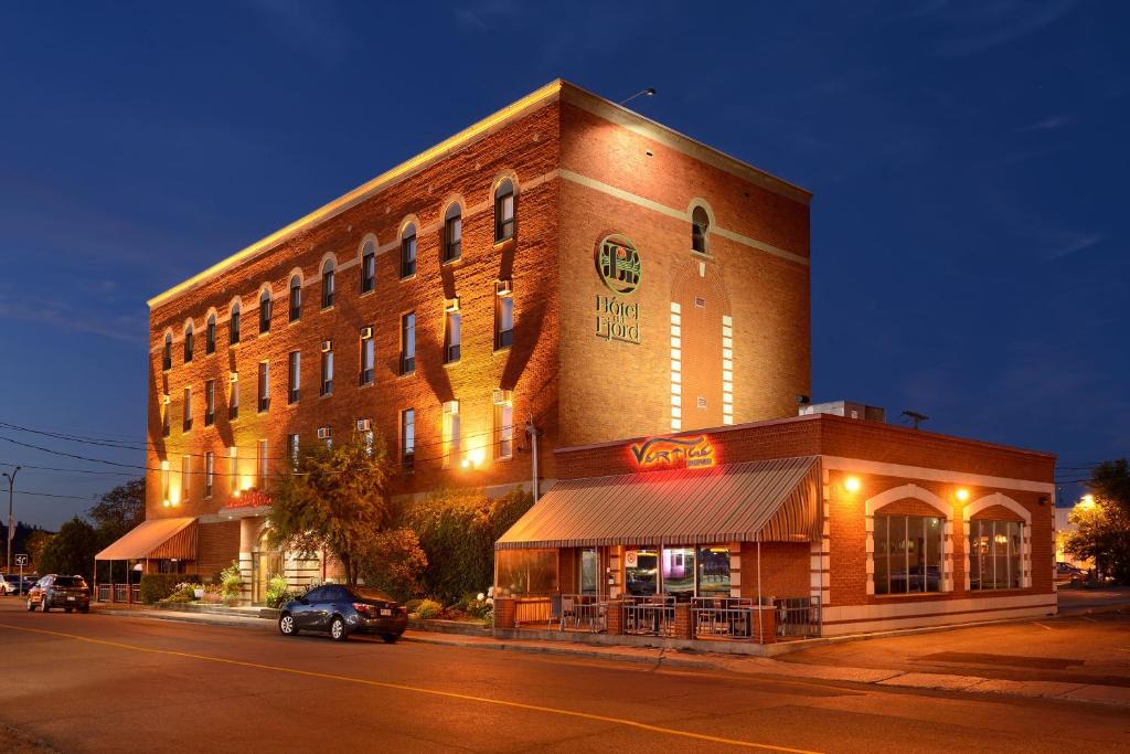 Chicoutimi Hotel | Hotel du Fjord