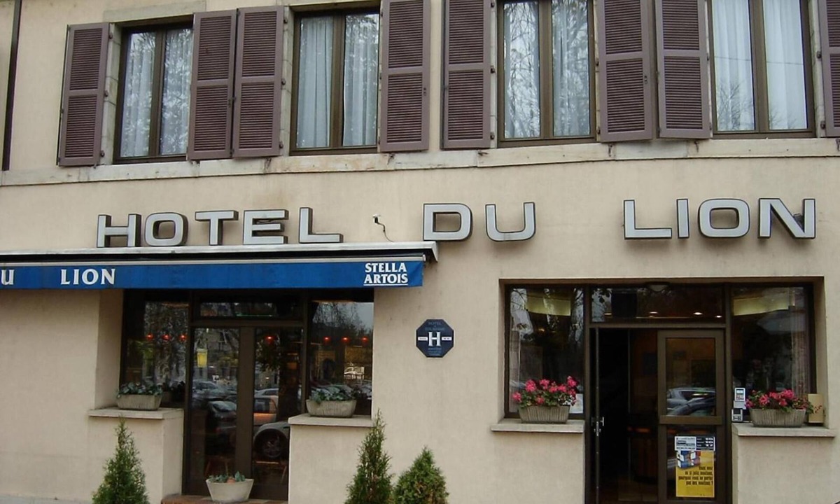 Vesoul Hotel | Hotel Du Lion