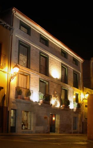 Najera House | Hotel Duques de Najera