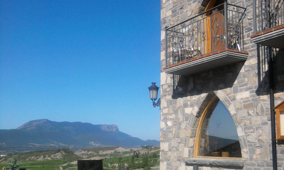 Larres Hostel | Hotel El Churron