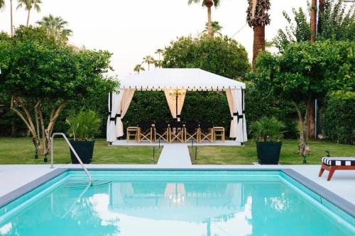 Warm Sands Hotel | Hotel El Cid by AvantStay
