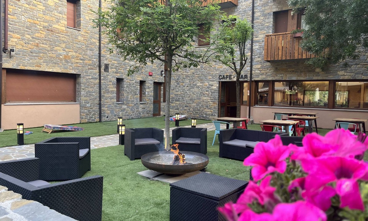Espot Hotel | Hotel Els Encantats