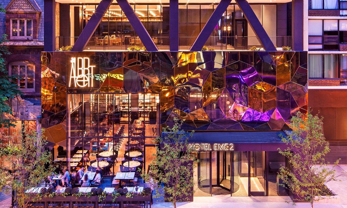 Streeterville Hotel | Hotel EMC2, Autograph Collection