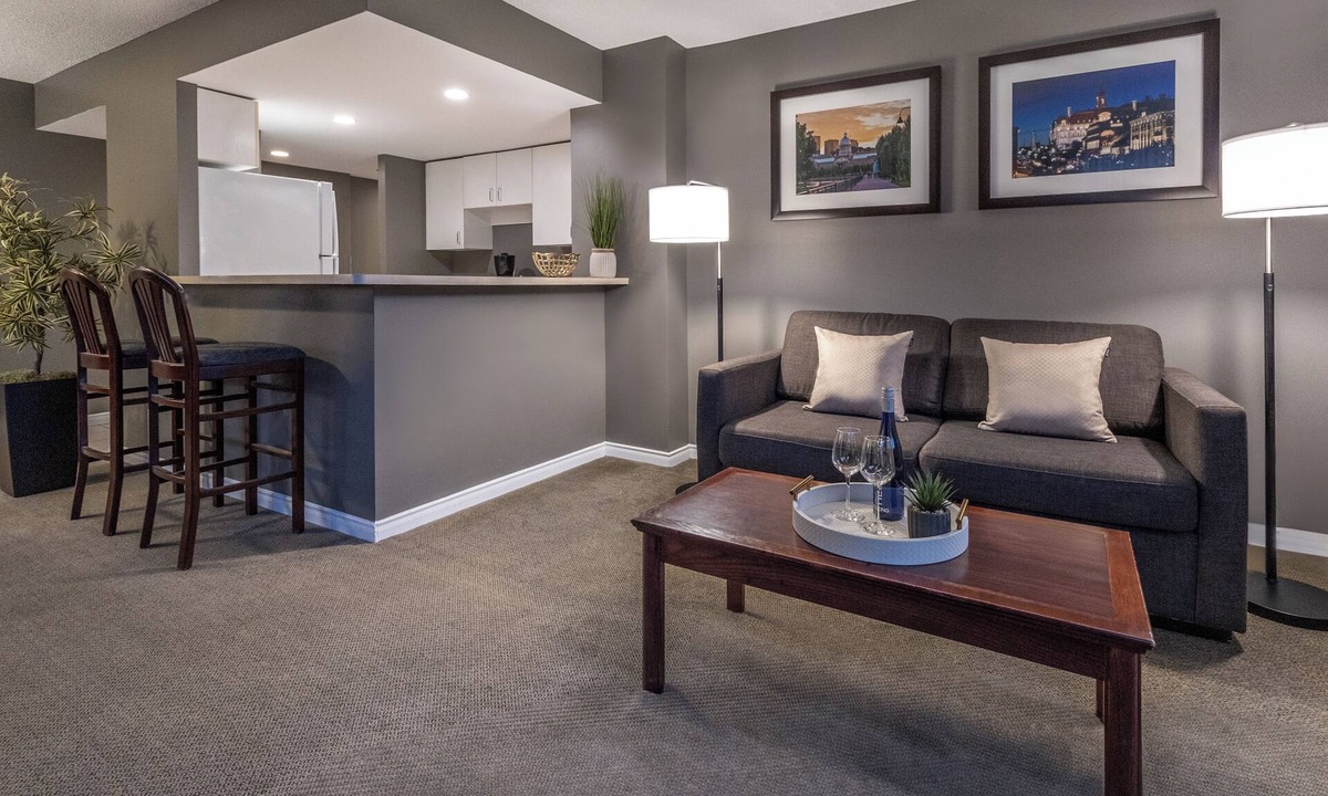 Quartier des Spectacles Apartment | Hotel Faubourg Montreal