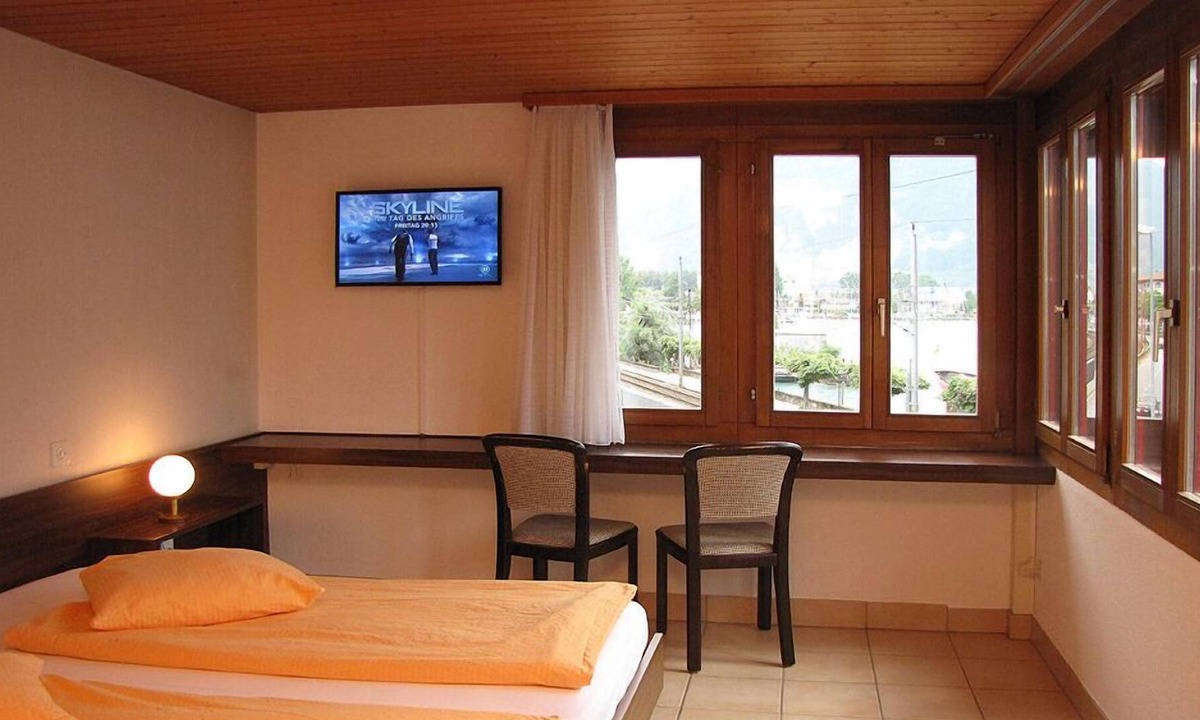 Flueelen Hotel | Hotel Flüelerhof