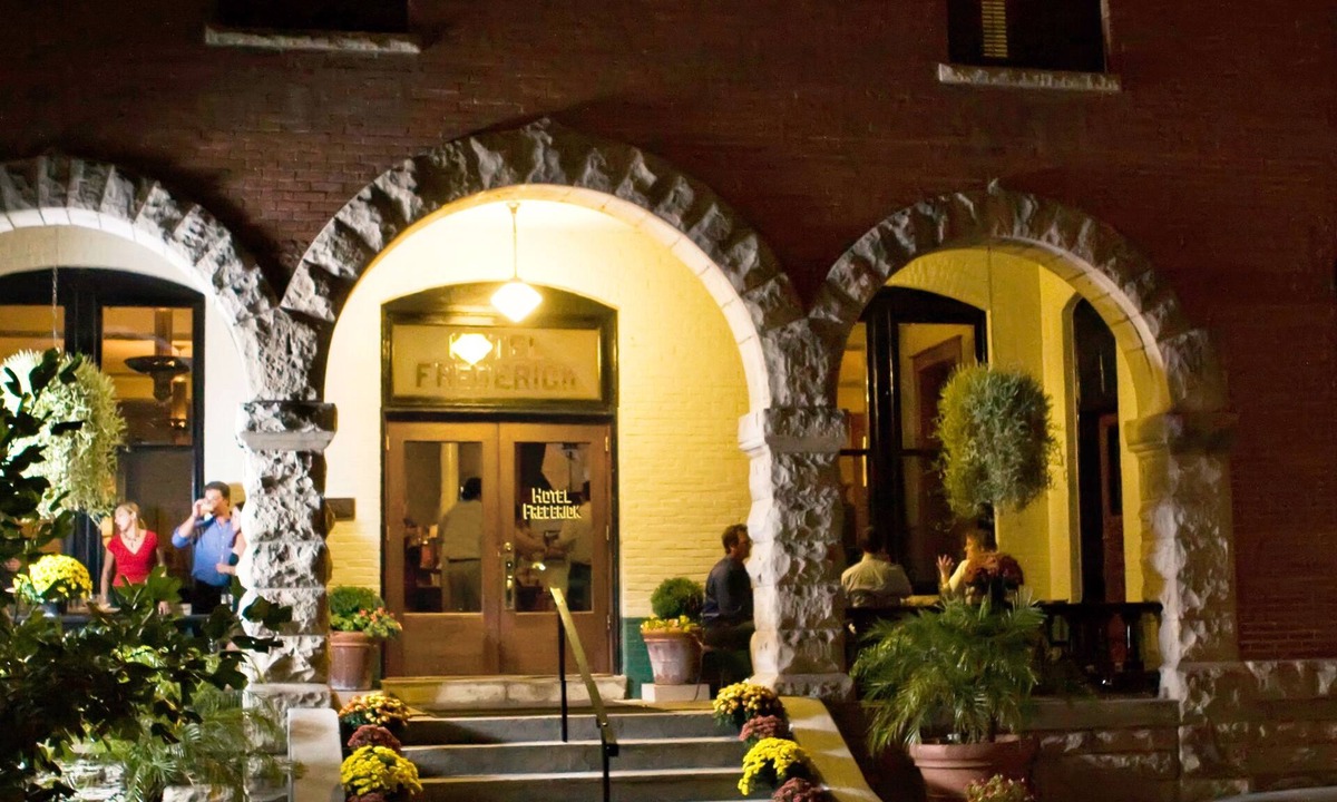 Boonville Hotel | Hotel Frederick