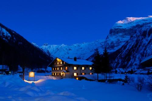 Engelberg Hotel | Hotel Garni Hostatt