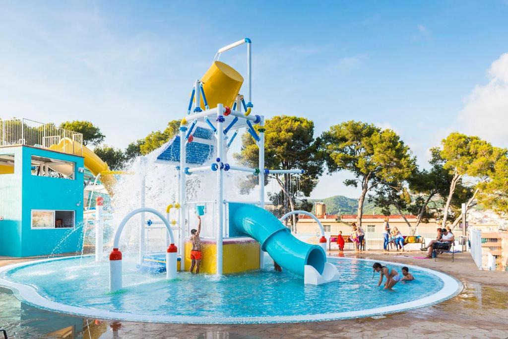 Lloret Town Center Hotel | Hotel Guitart Central Park Aqua Resort