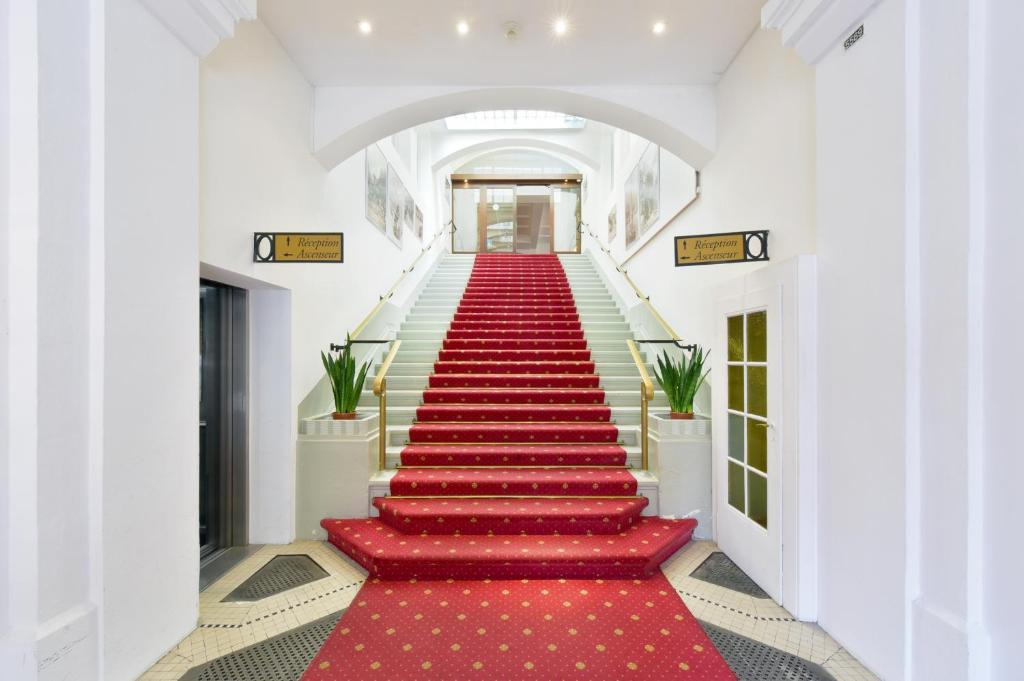 Montreux City Centre Hotel | Hotel Helvetie Montreux