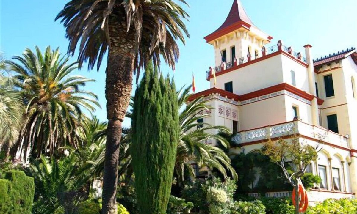 Sant Feliu de Guixols Hotel | Hotel Hostal del Sol