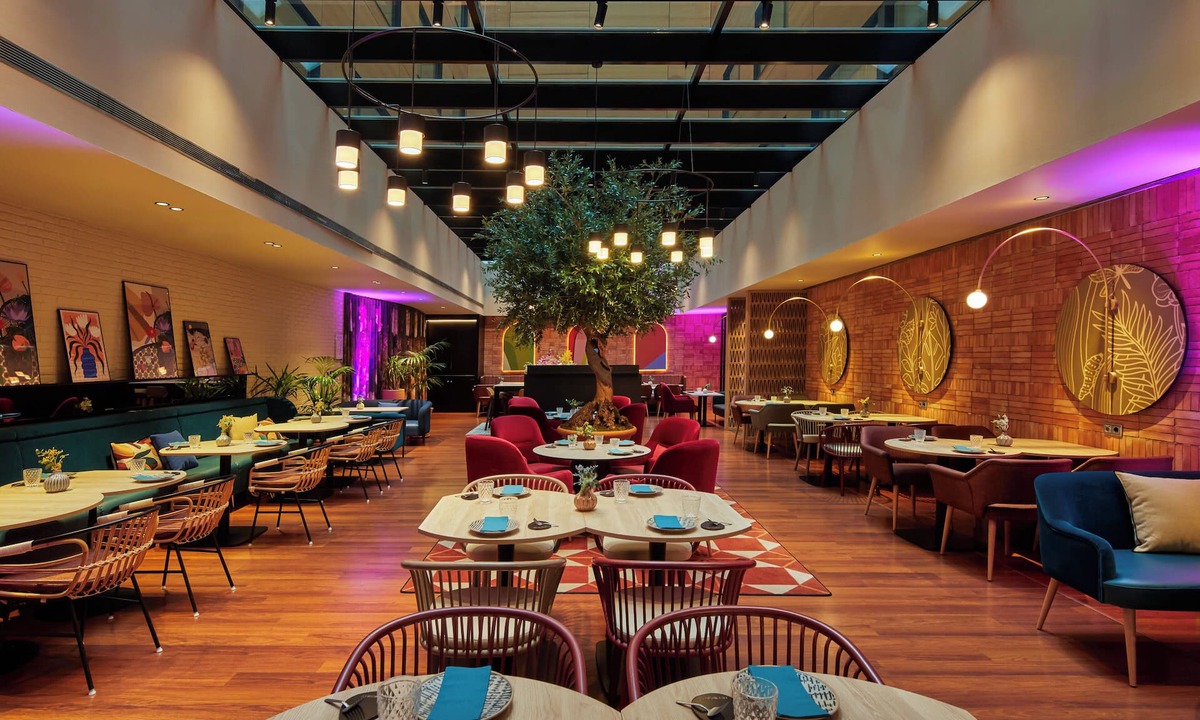 La Font de la Guatlla Hotel | Hotel Indigo Barcelona Plaza Espana by IHG