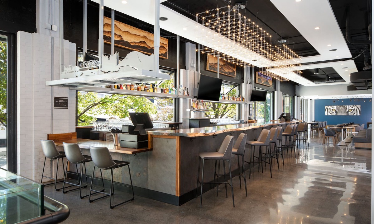 Downtown Chattanooga Hotel | Hotel Indigo Chattanooga - Downtown by IHG