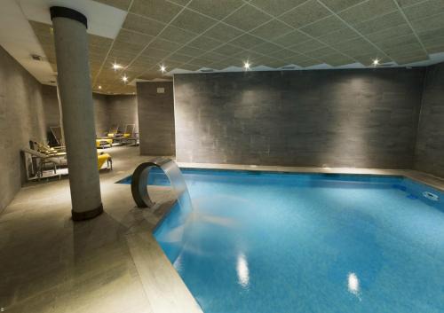 Alcala de Henares Hotel | Hotel Isla de La Garena