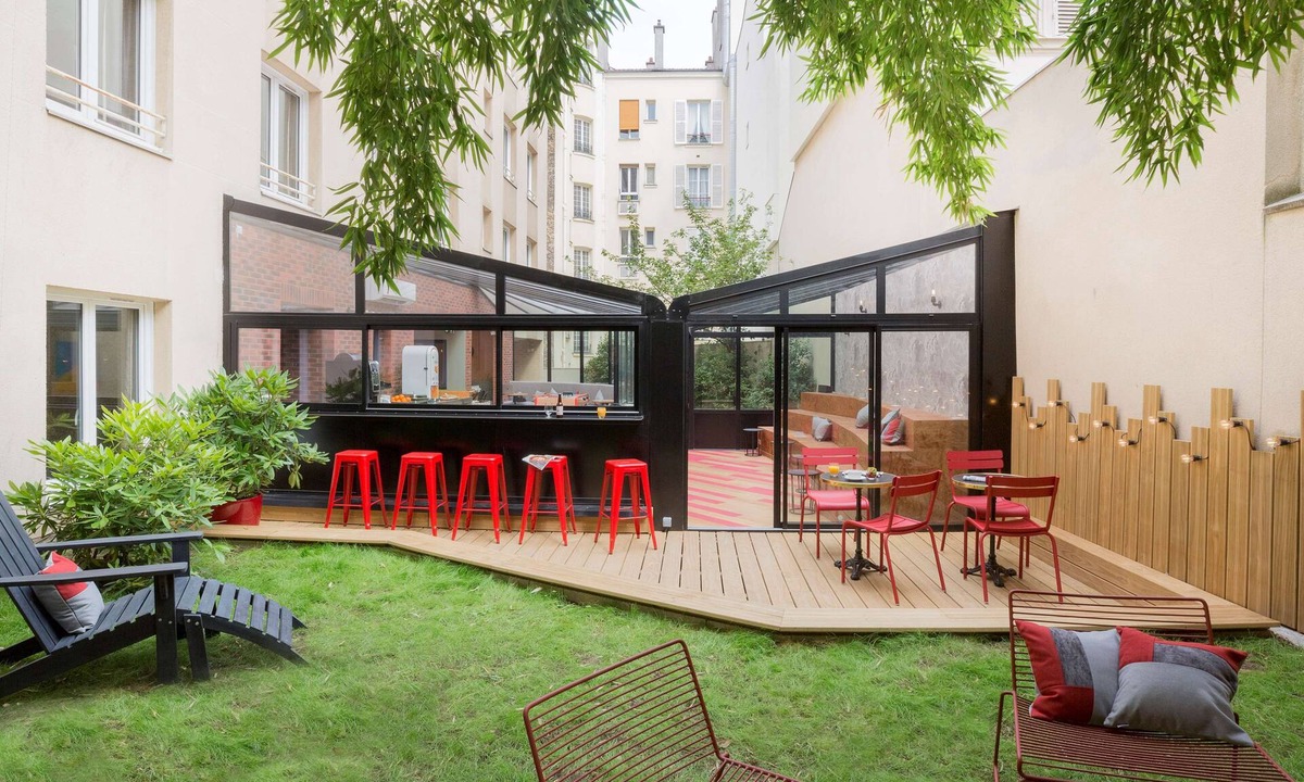 Issy-les-Moulineaux Hotel | Hotel Izzy