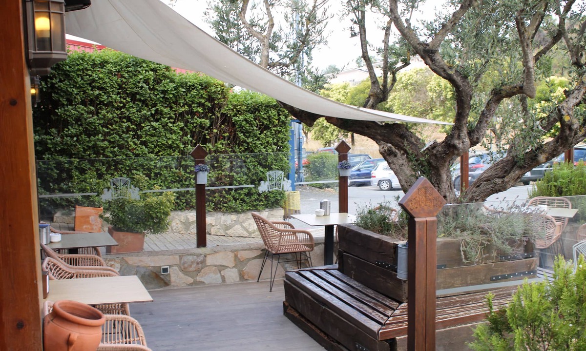 Puente La Reina Hotel | Hotel Jakue