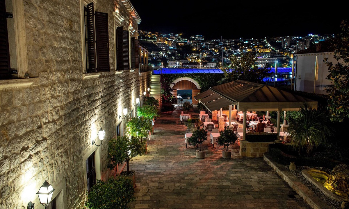 Lapad Hotel | Hotel Kazbek
