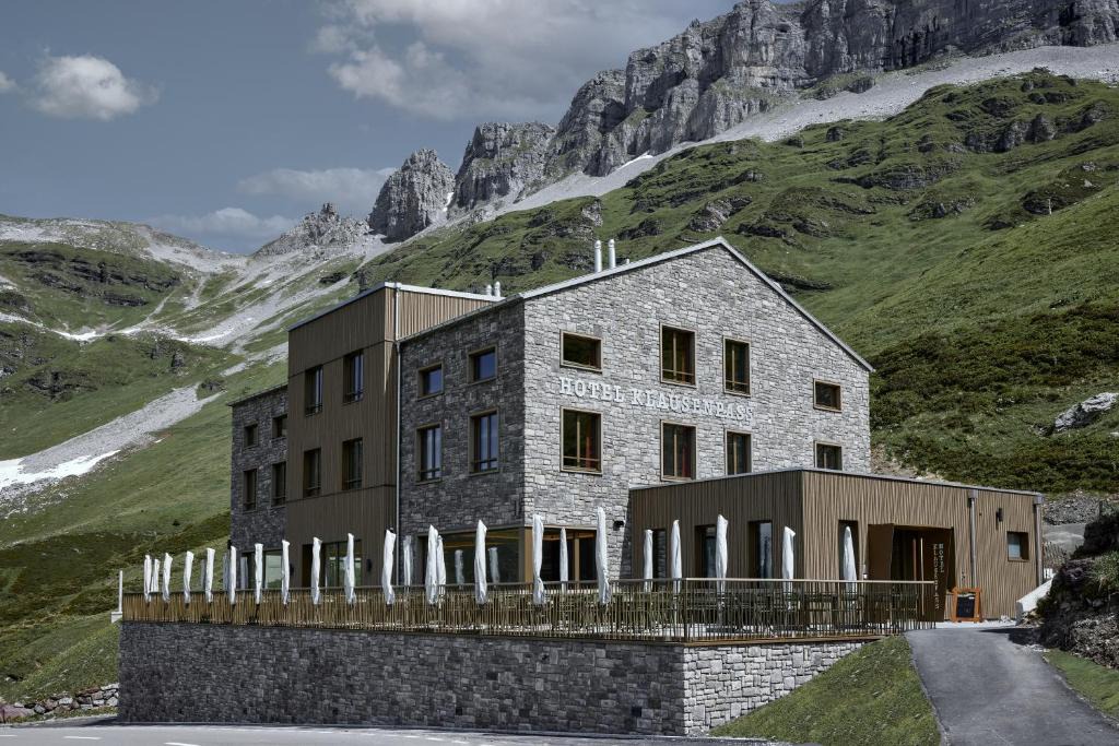 Unterschachen Hotel | Hotel Klausenpass