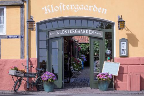 Allinge House | Hotel Klostergaarden