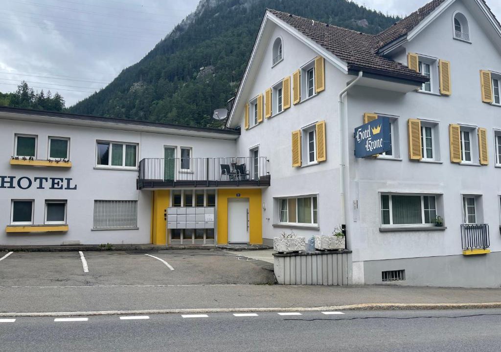 Wassen Apartment | Hotel Krone