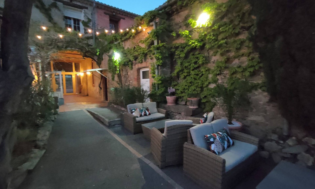Conilhac-Corbieres Hotel | HOTEL L'ART DES METS BY COTE JARDIN