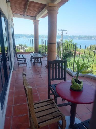 Tequesquitengo Hotel | Hotel La Laguna