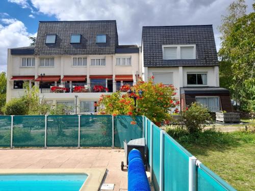 Gennes Hotel | Hotel La Longue Vue