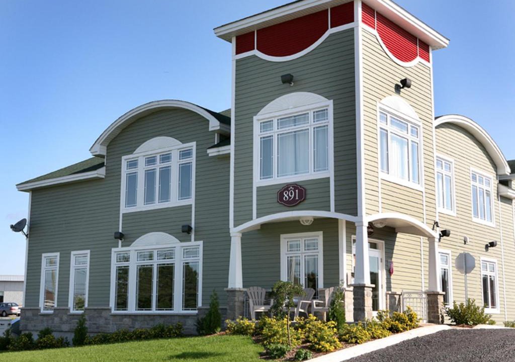Saint-Jean-de-Matha Hotel | Hotel La Porte de la Matawinie -Hôtel Matha