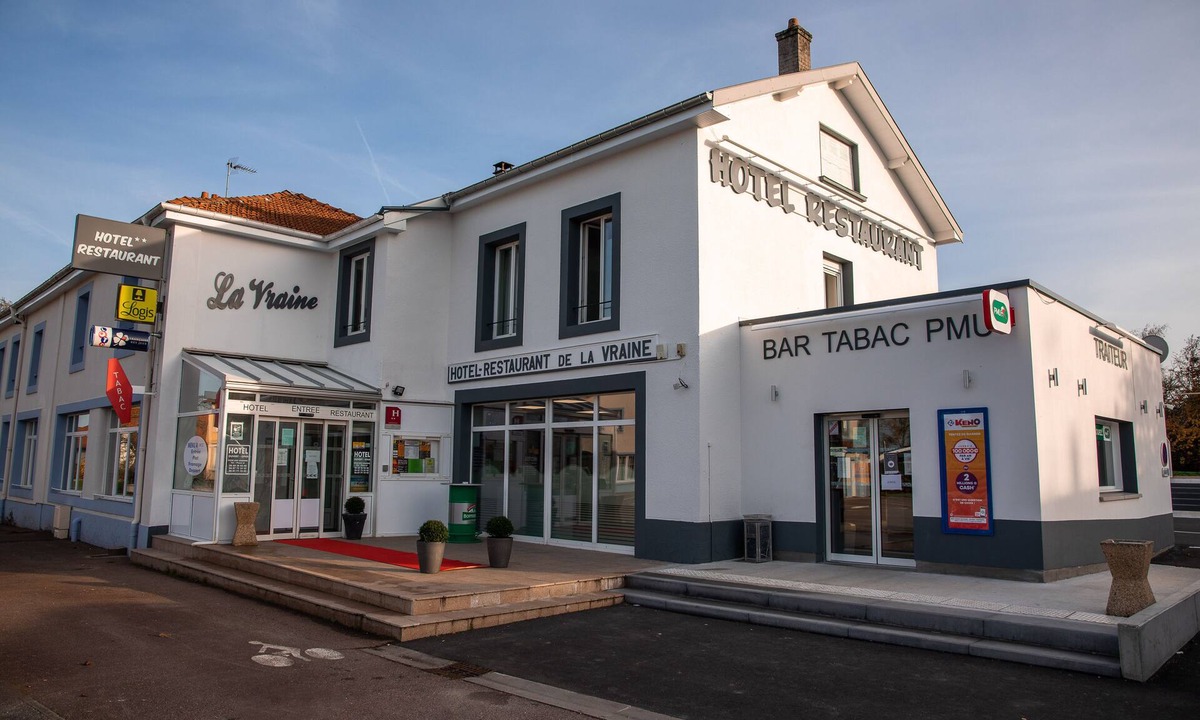 Gironcourt-sur-Vraine Hotel | Hotel La Vraine