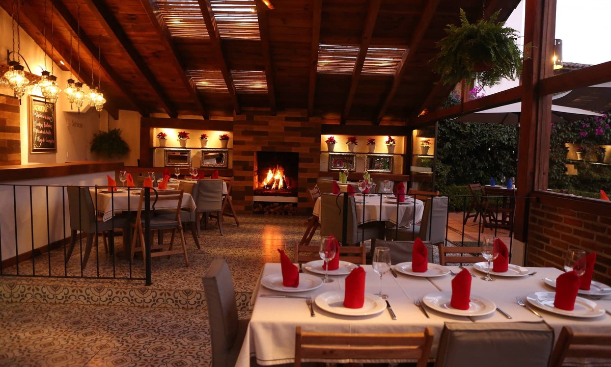 Avandaro Hotel | Hotel Las Caballerizas
