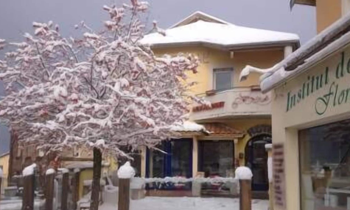 Hauteville-Lompnes Hotel | Hotel Le Hauteville