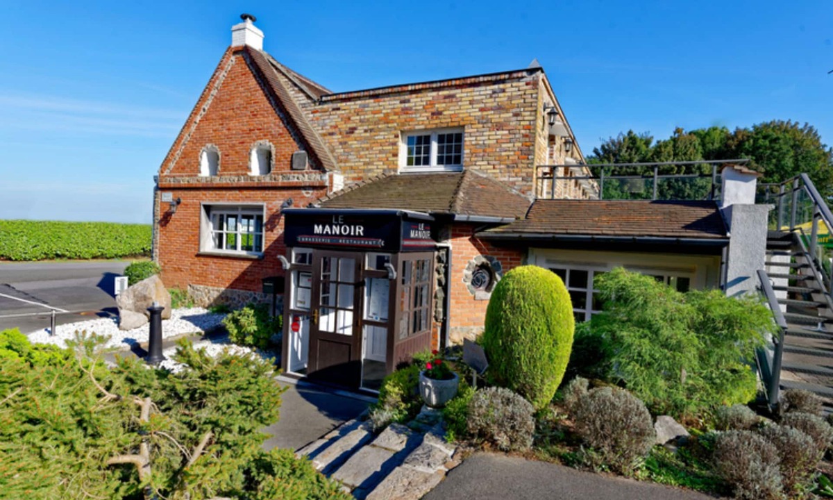Orchies Hotel | Hotel Le Manoir